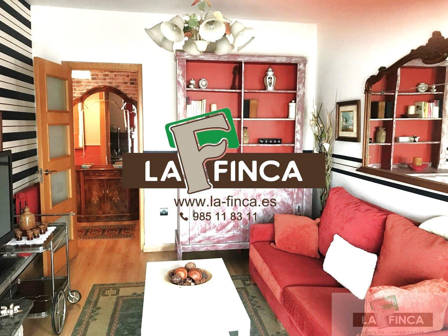 For sale of flat in León