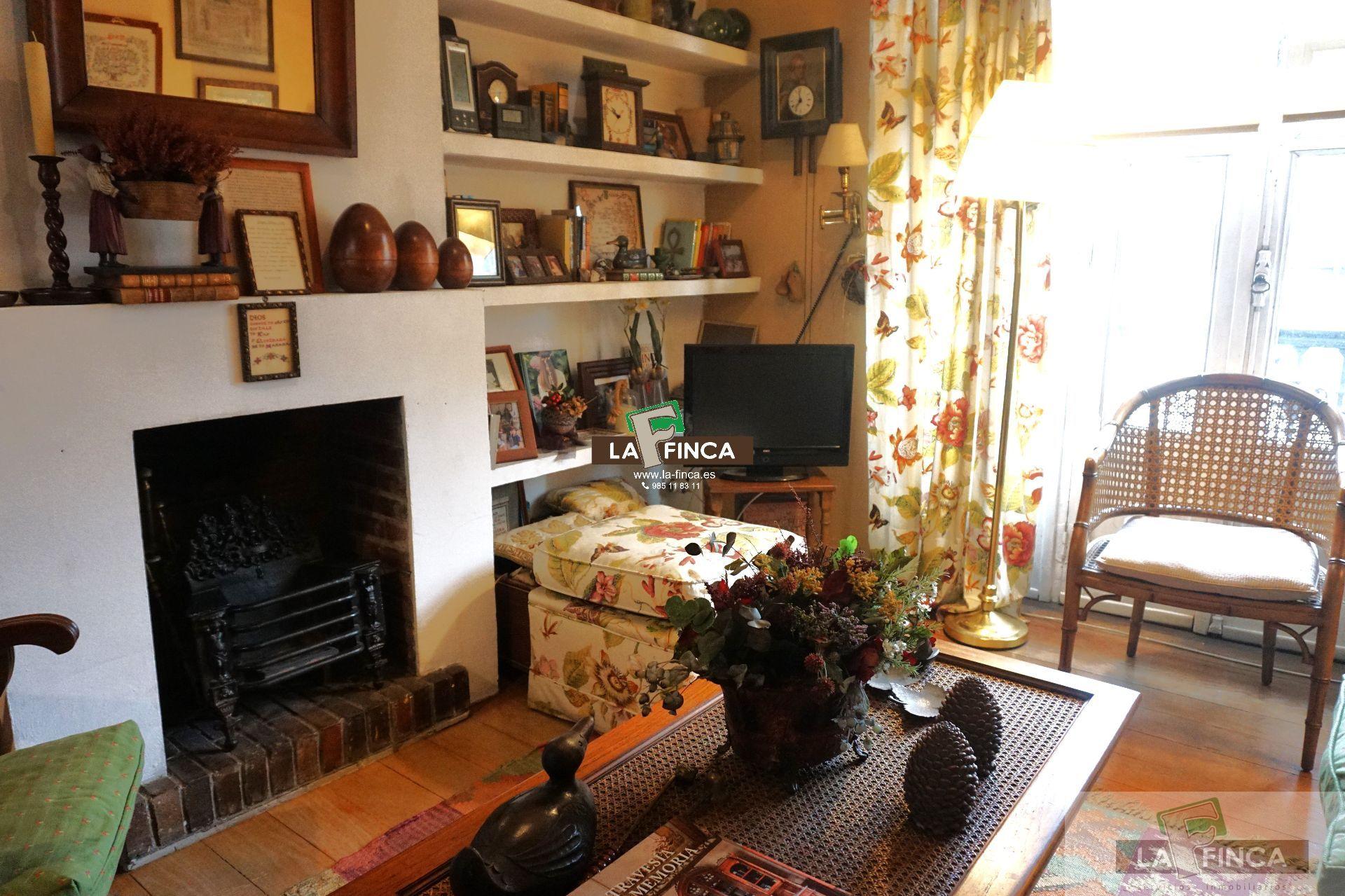For sale of flat in Oviedo