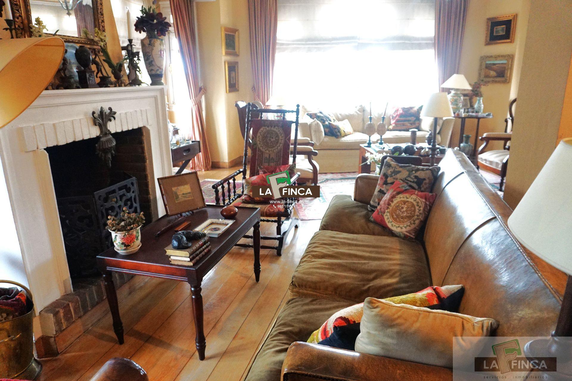 For sale of flat in Oviedo