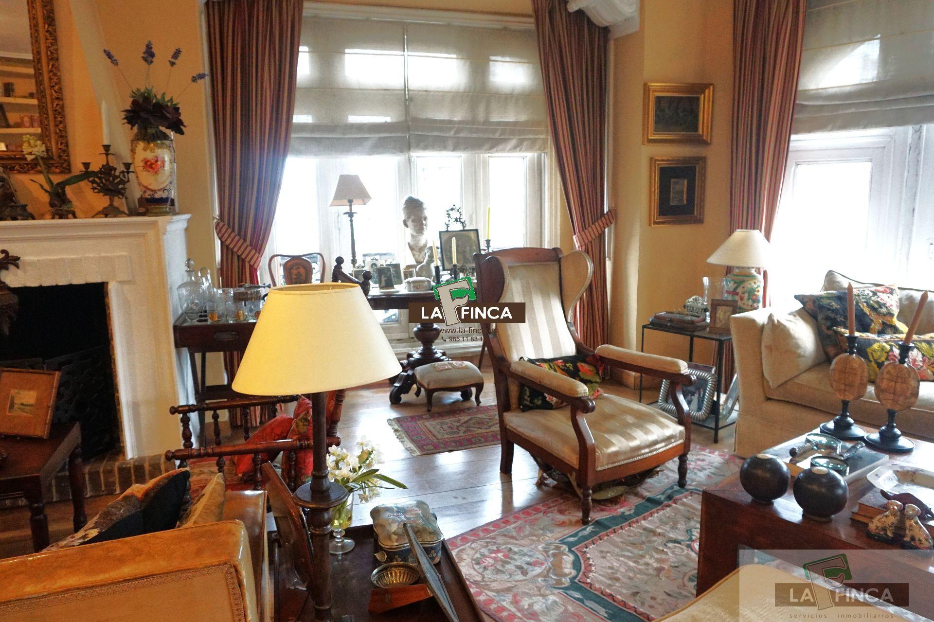 For sale of flat in Oviedo
