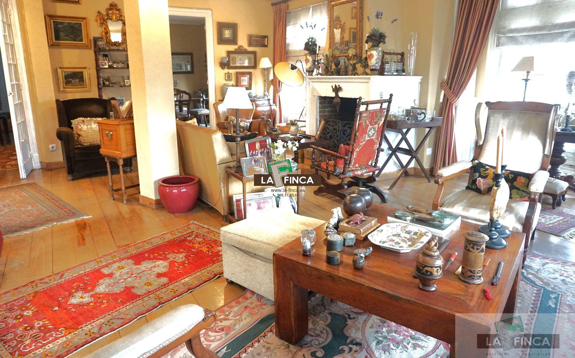 For sale of flat in Oviedo