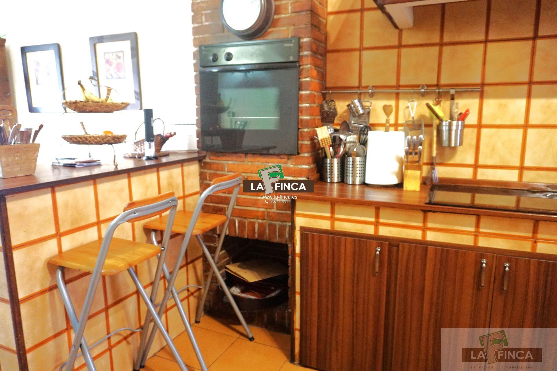 For sale of flat in Oviedo