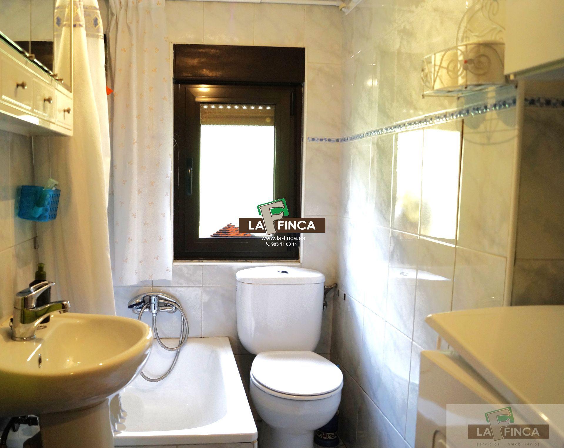 Venta de piso en Quirós