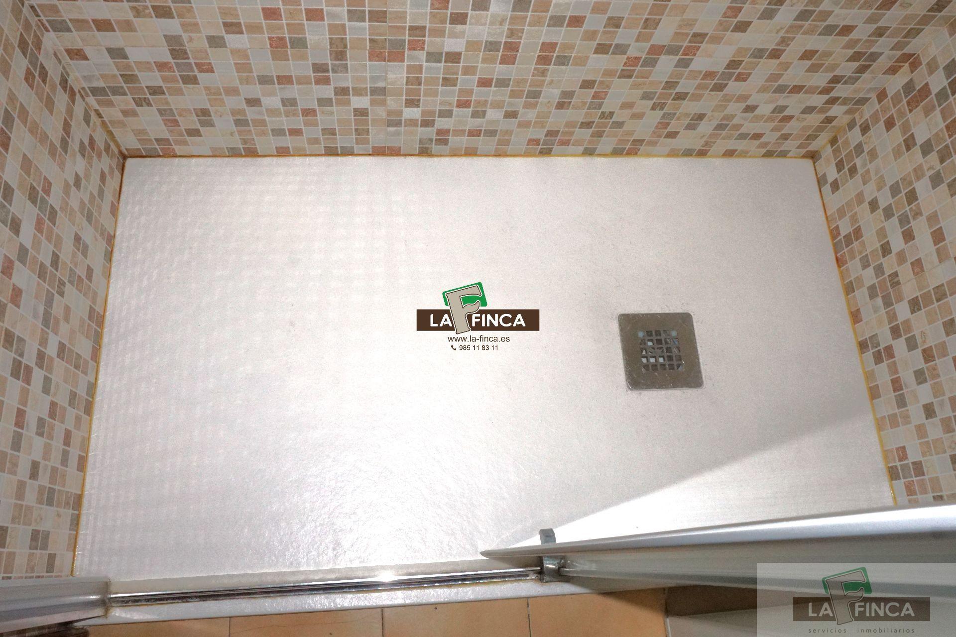 For sale of flat in Oviedo