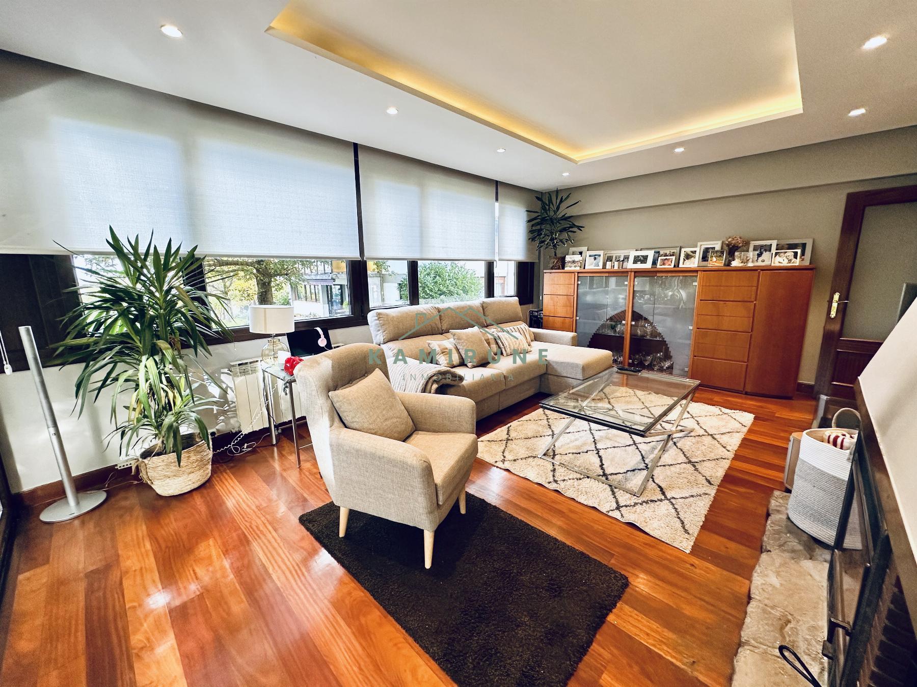 For sale of flat in Lezama