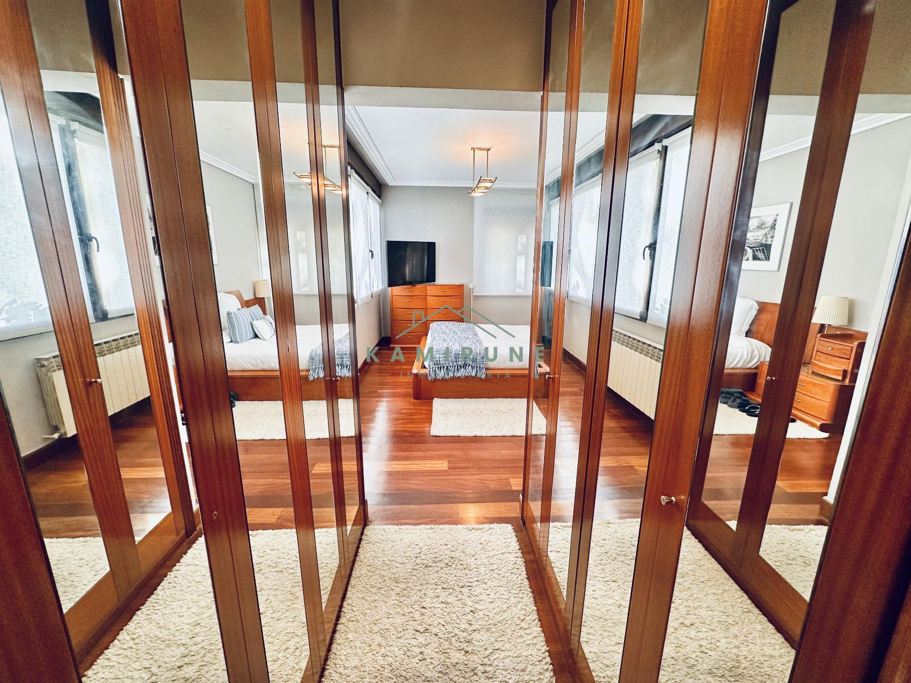 For sale of flat in Lezama