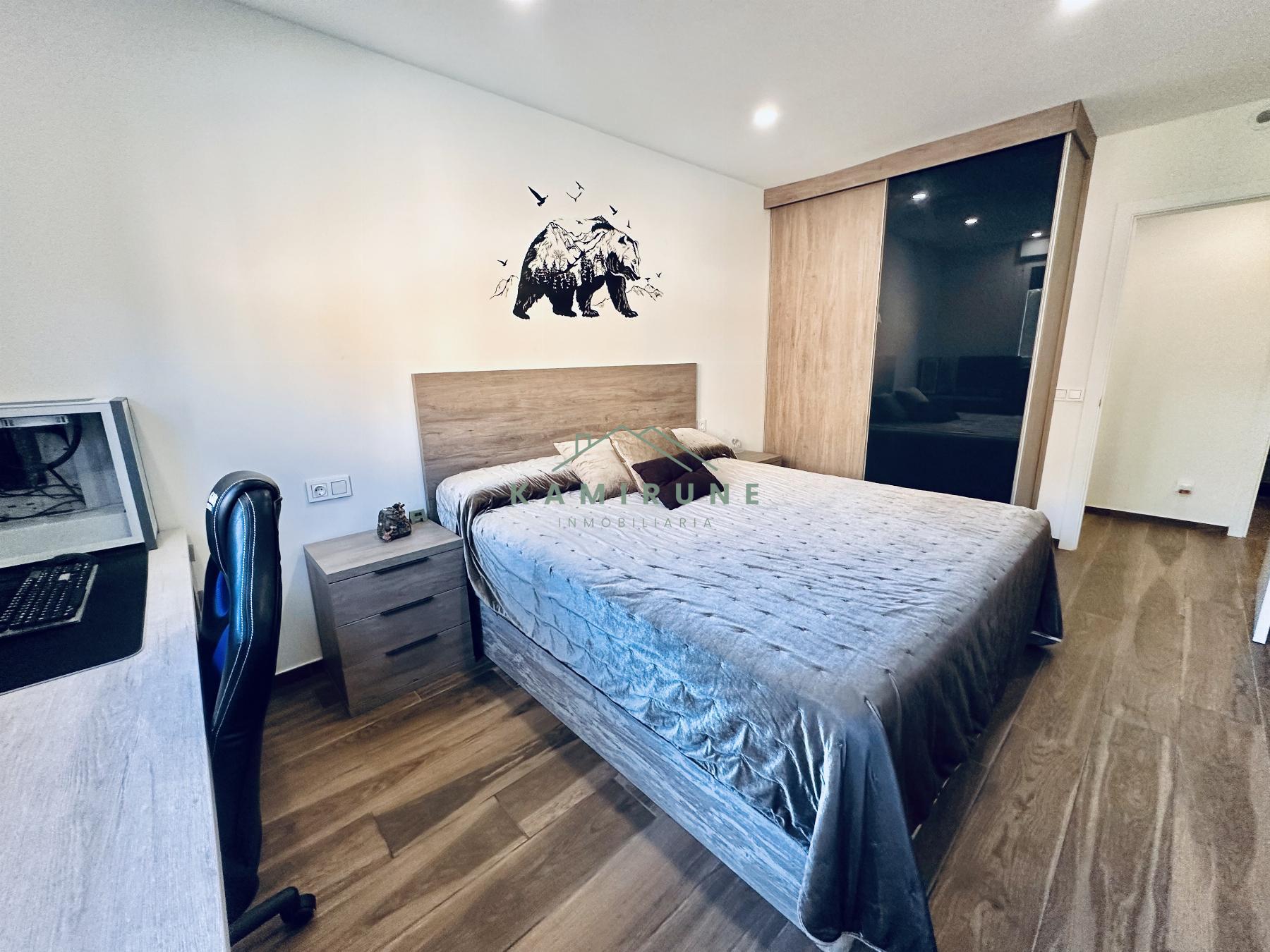 For sale of flat in Barakaldo