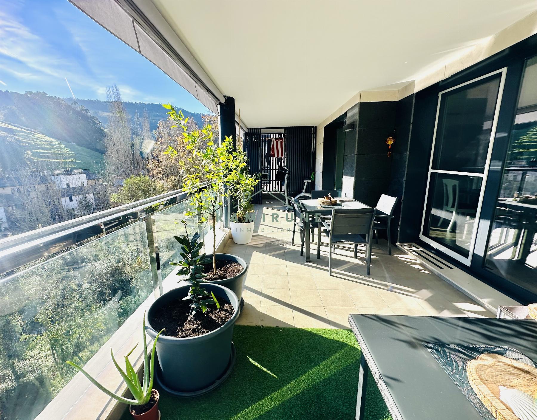 For sale of flat in Barakaldo