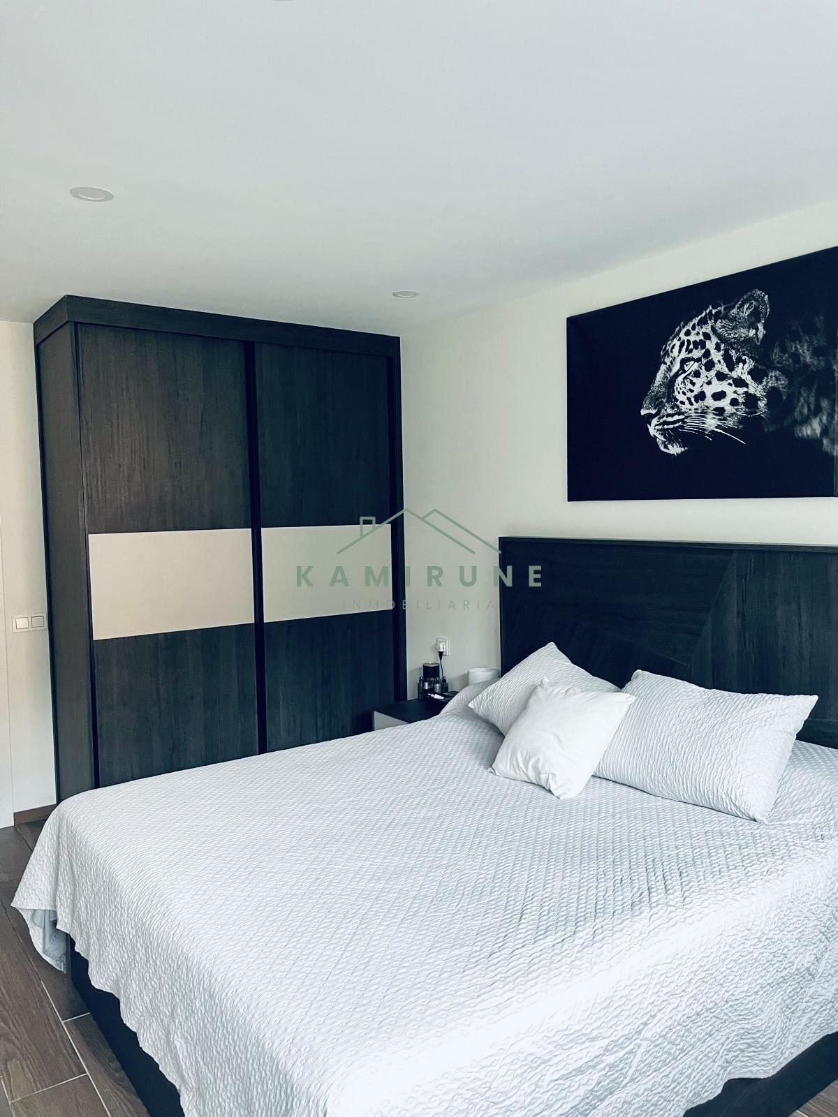 For sale of flat in Barakaldo