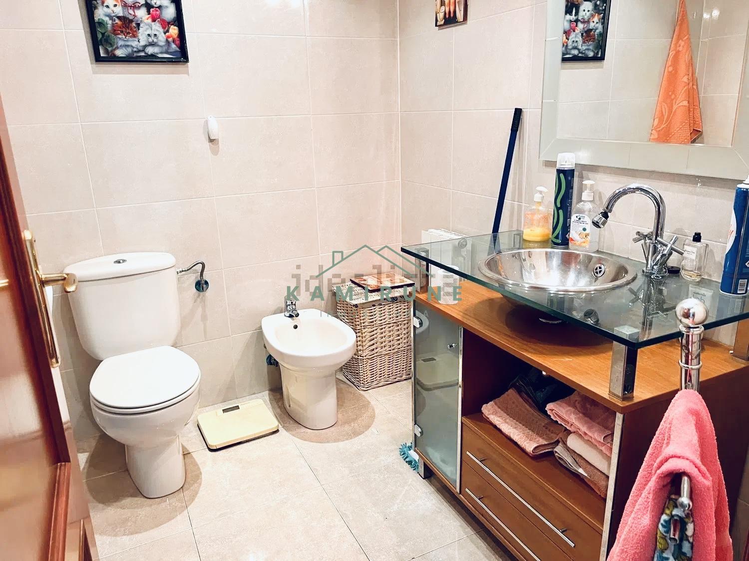 For sale of flat in Barakaldo