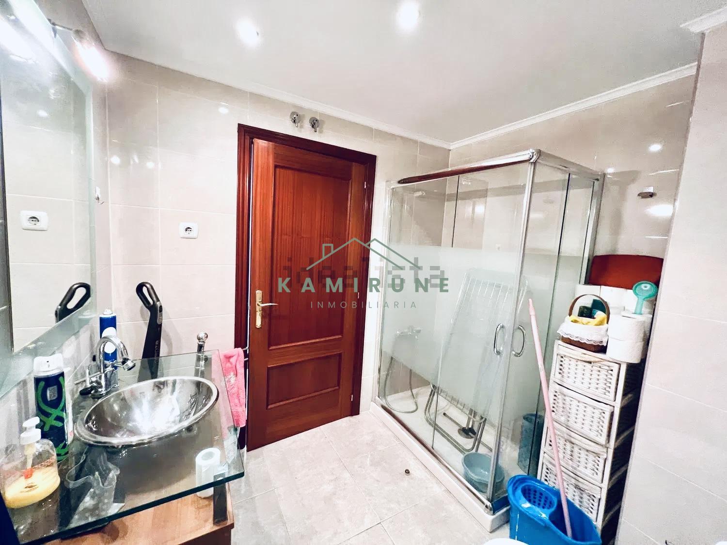 For sale of flat in Barakaldo