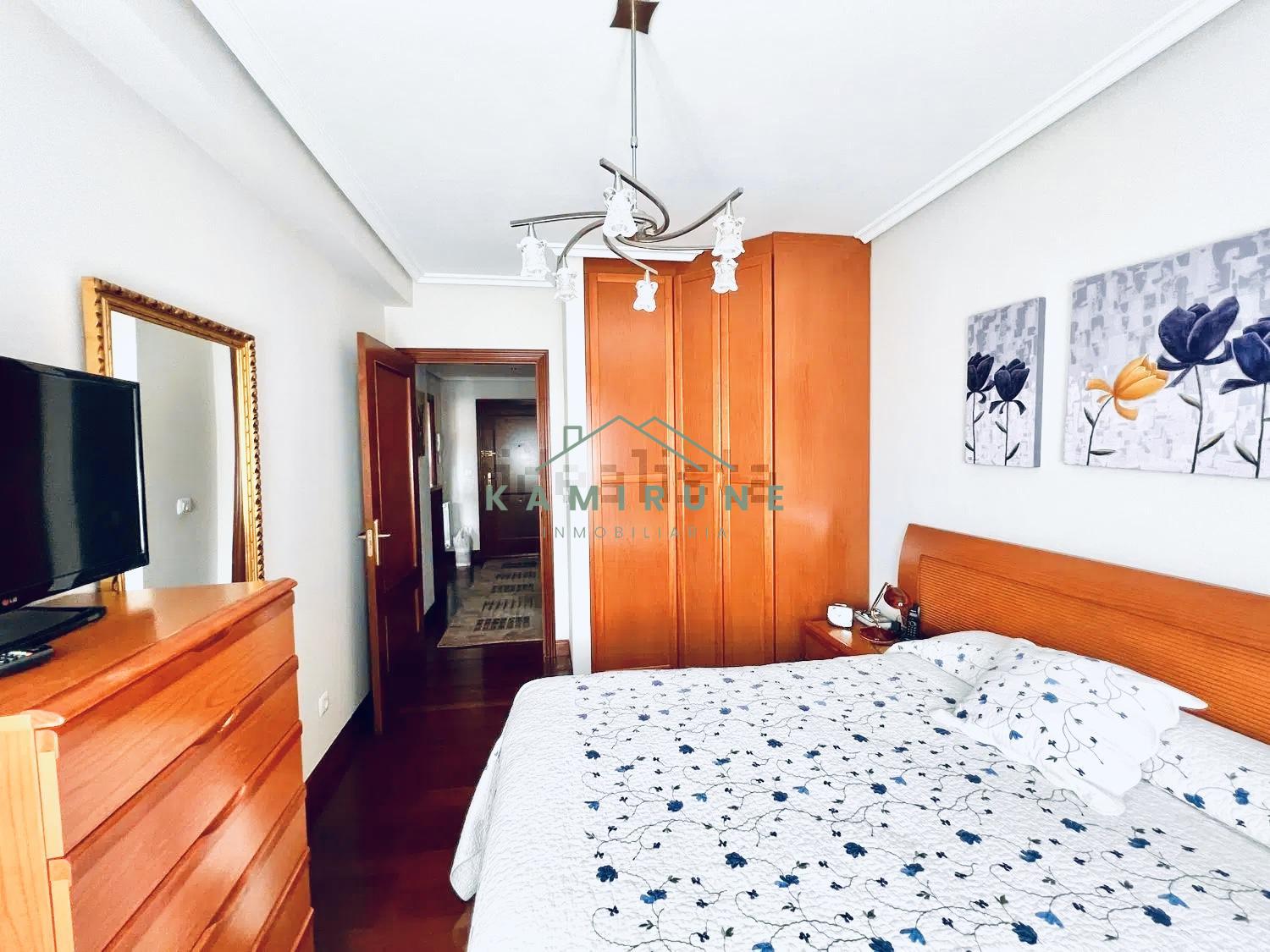 For sale of flat in Barakaldo