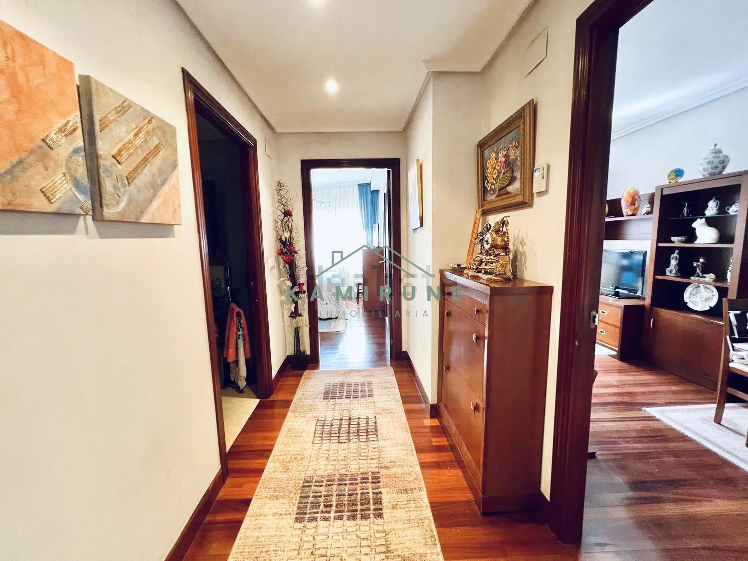 For sale of flat in Barakaldo