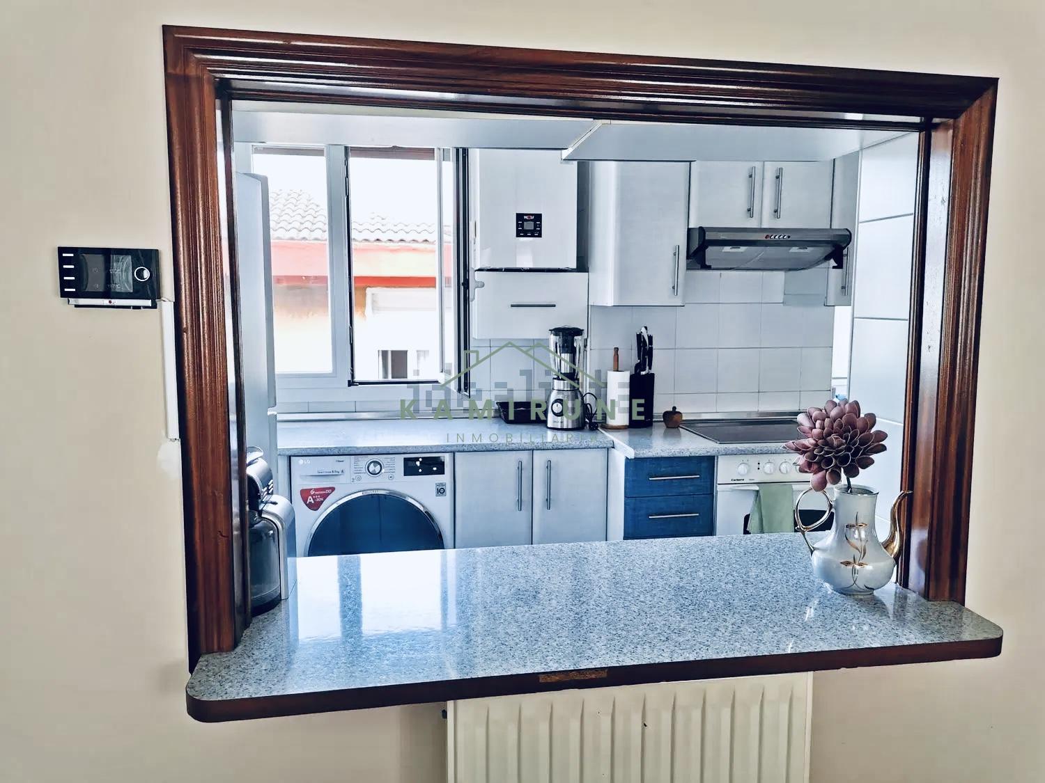 For sale of flat in Santurtzi