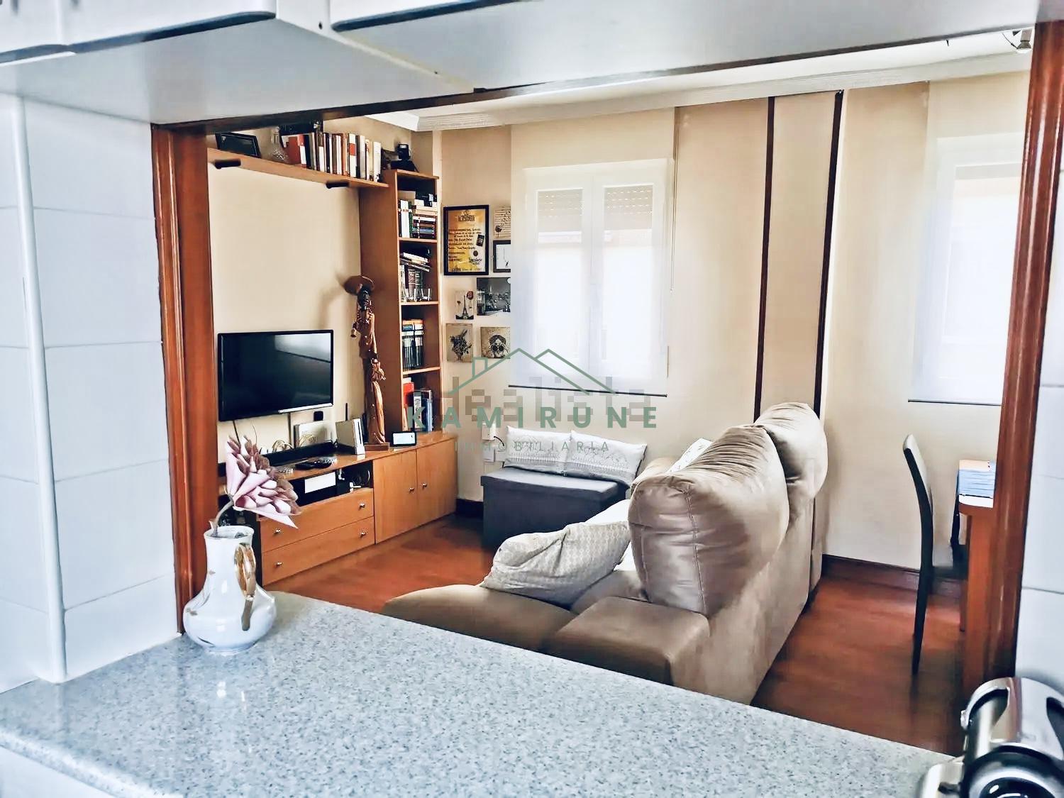For sale of flat in Santurtzi