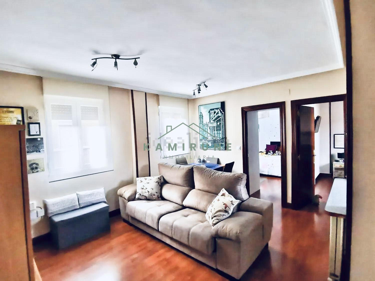 For sale of flat in Santurtzi