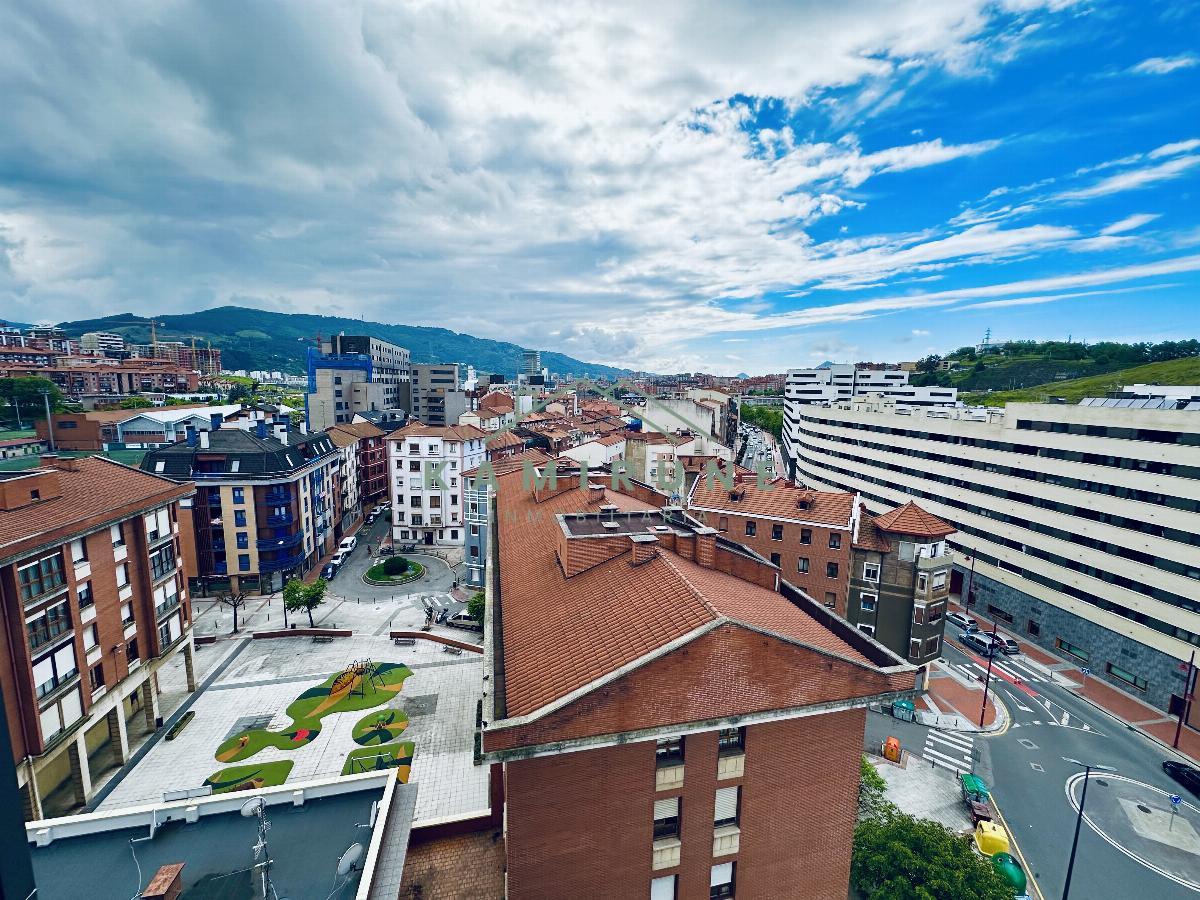 For sale of flat in Barakaldo