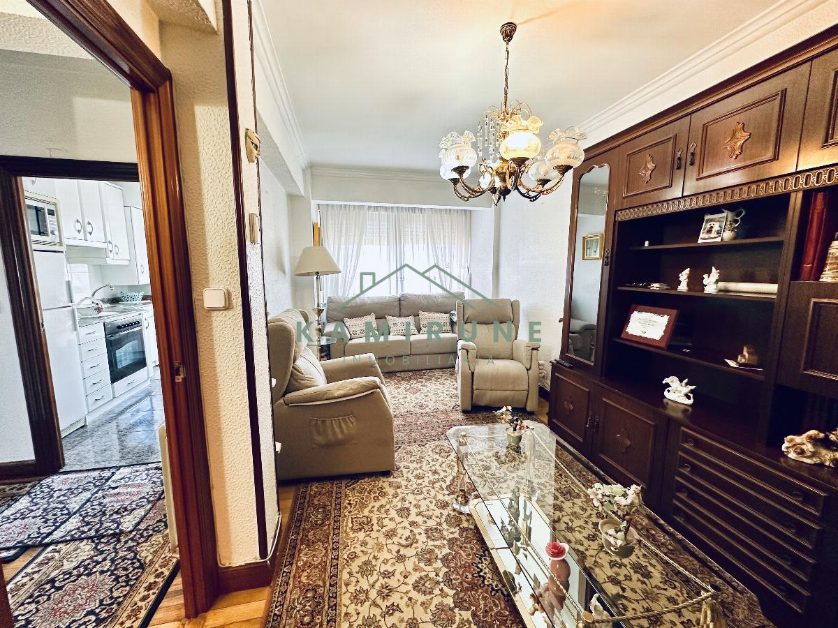 For sale of flat in Barakaldo