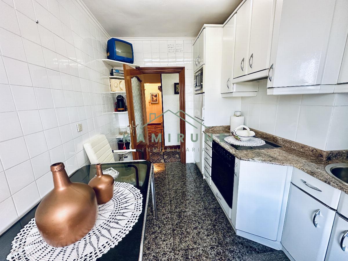 For sale of flat in Barakaldo