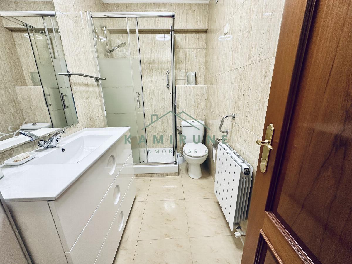 For sale of flat in Barakaldo