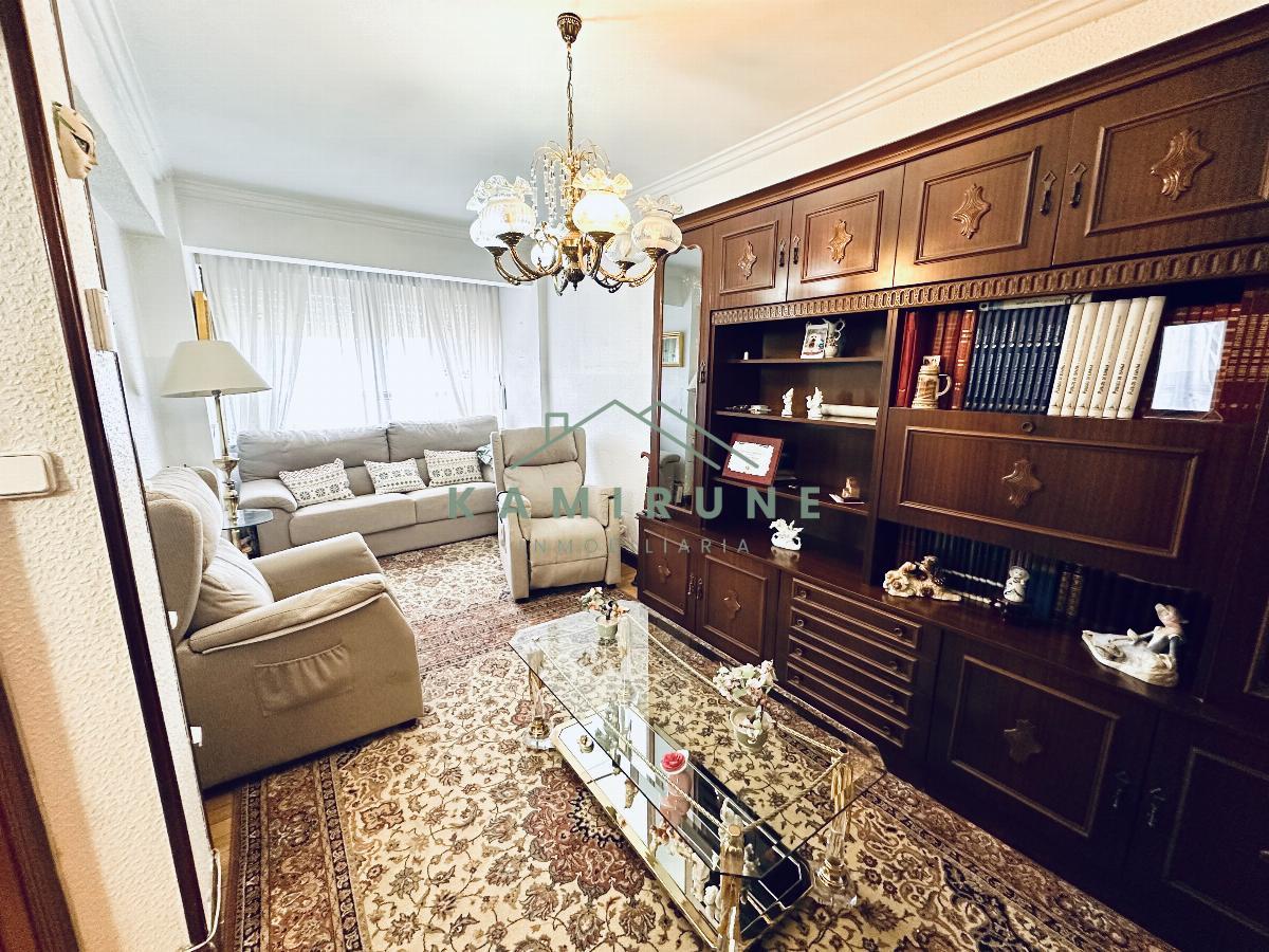 For sale of flat in Barakaldo