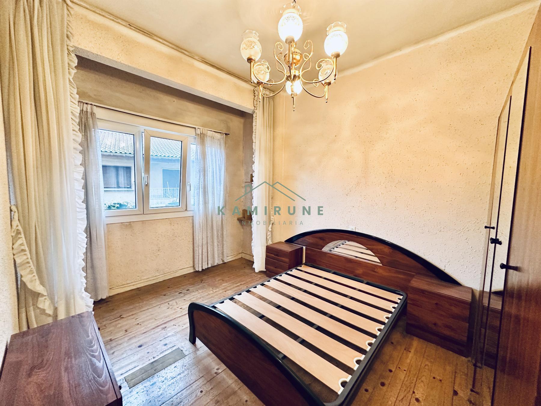 For sale of flat in Santurtzi
