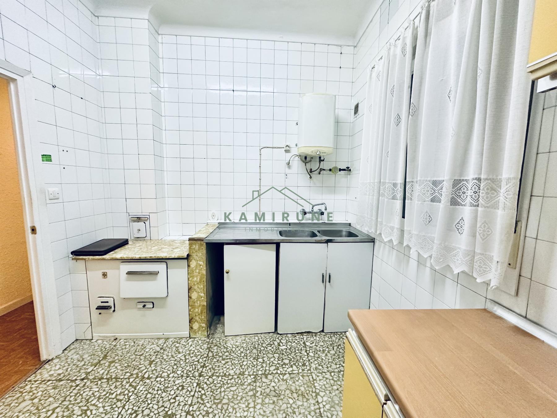 For sale of flat in Santurtzi