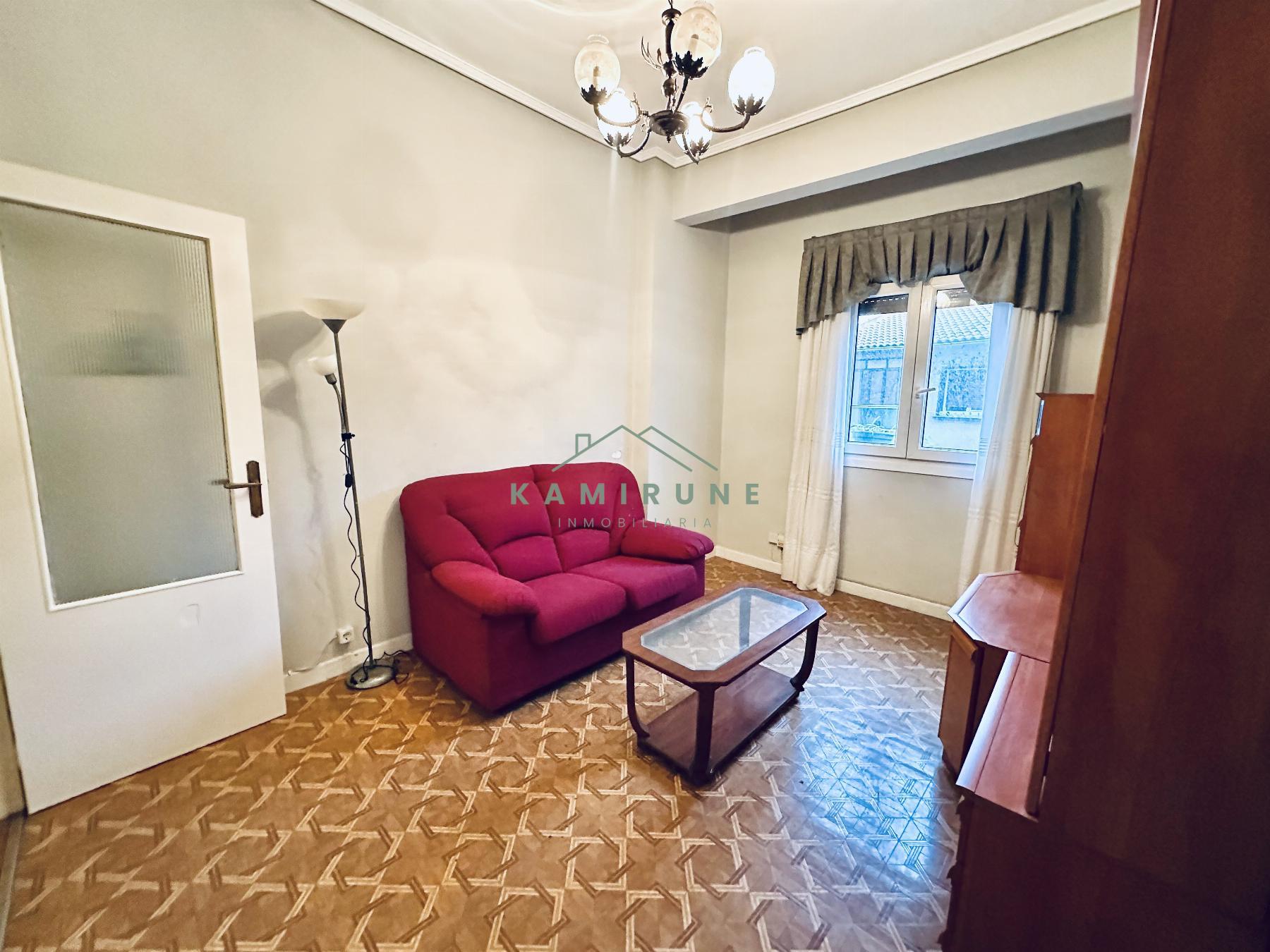 For sale of flat in Santurtzi