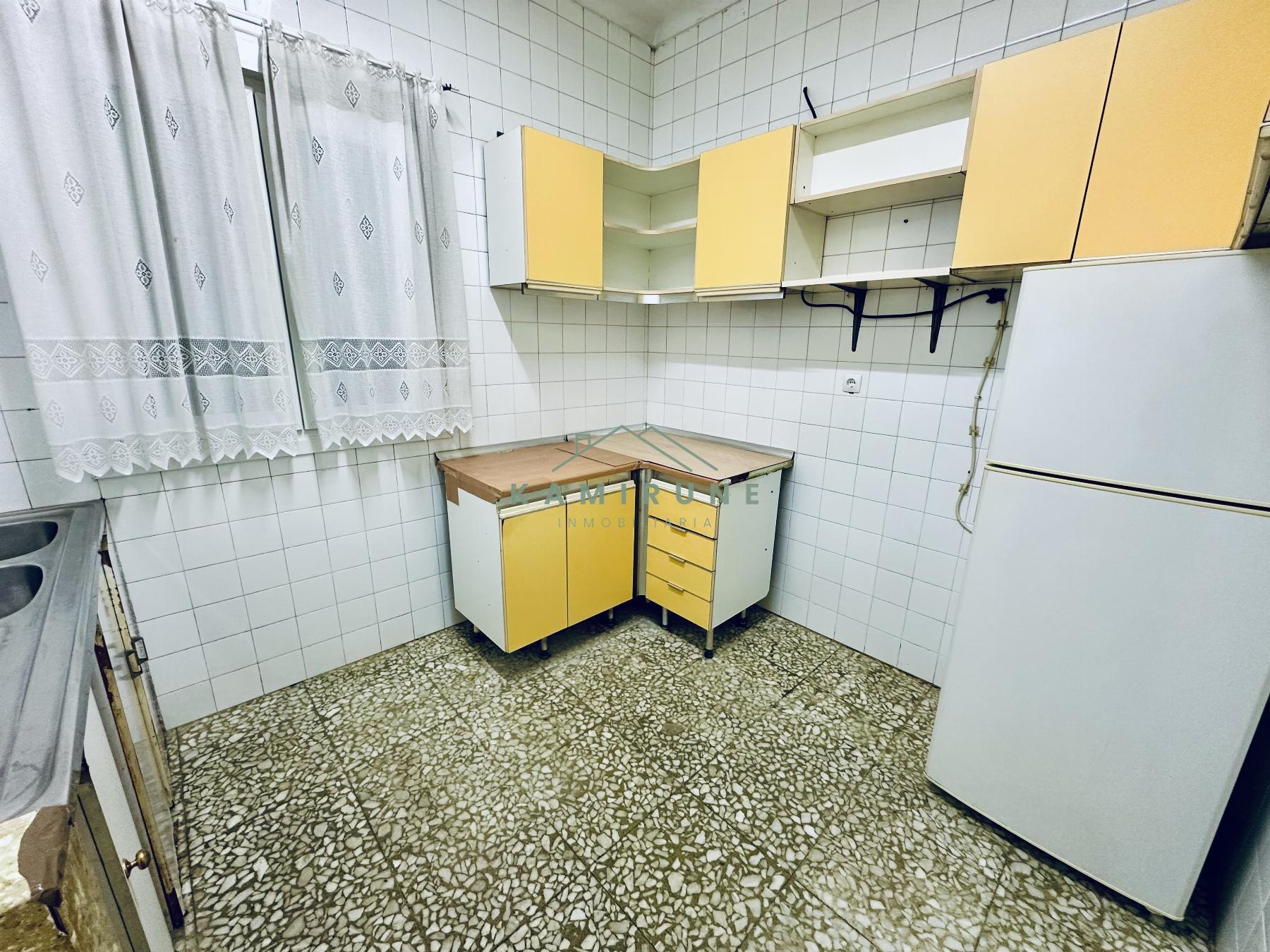 For sale of flat in Santurtzi