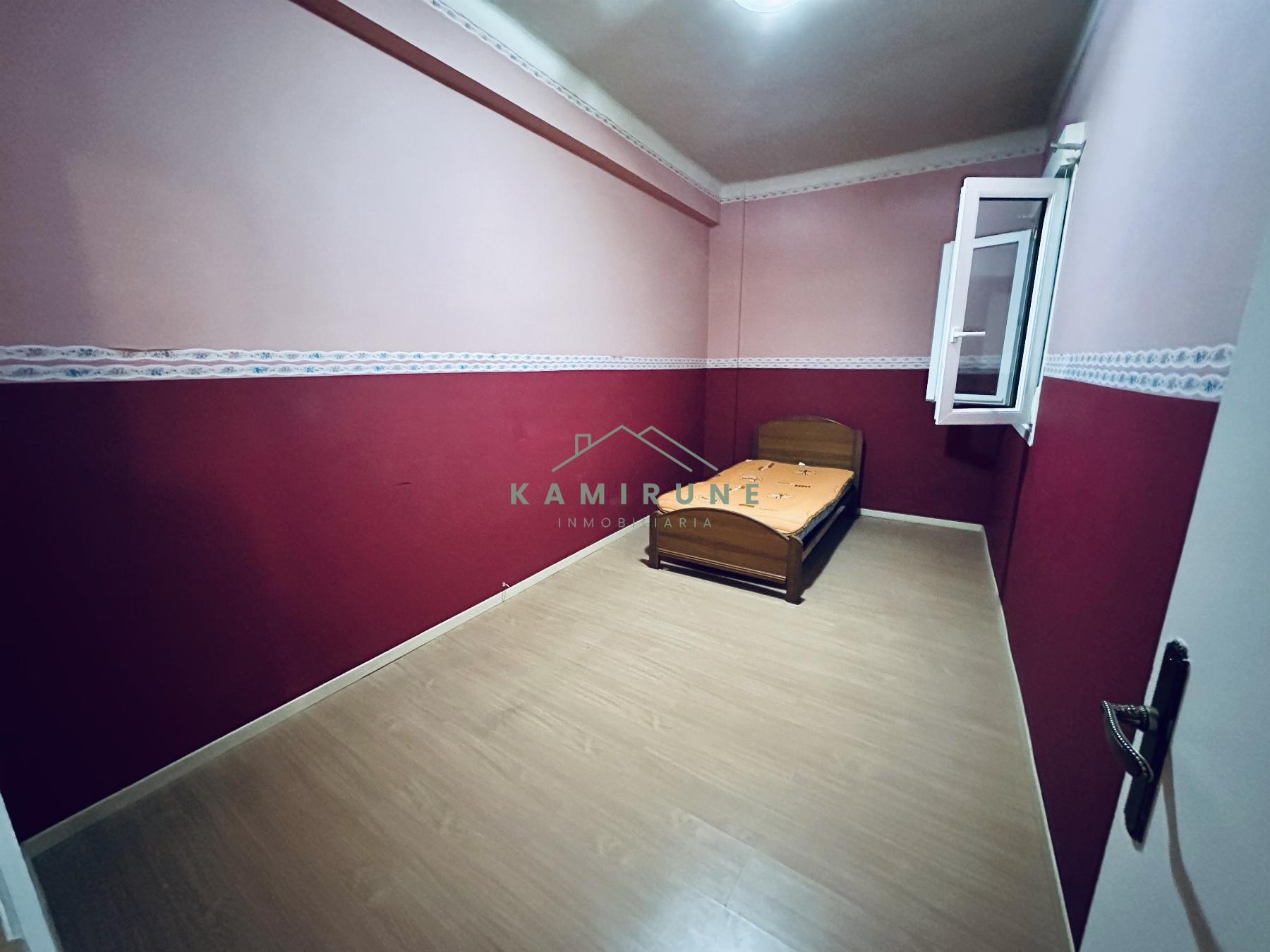 For sale of flat in Santurtzi