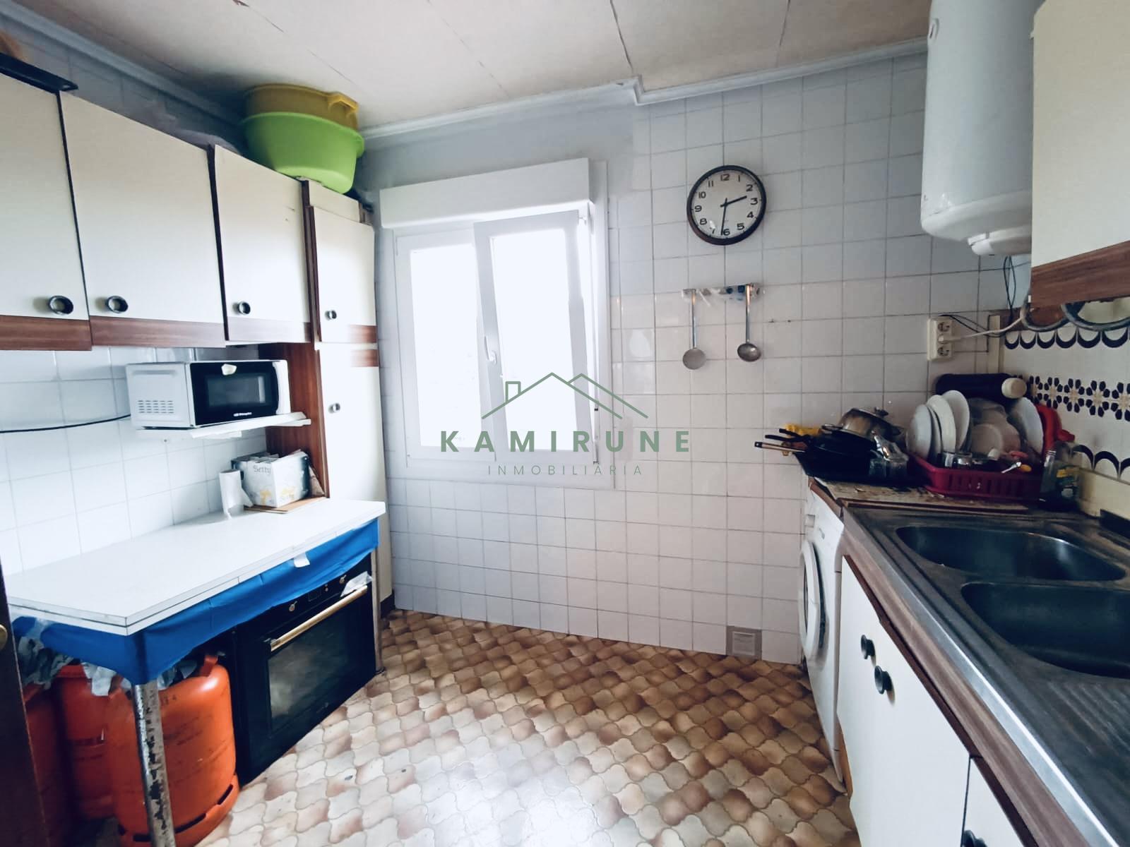 For sale of flat in Portugalete