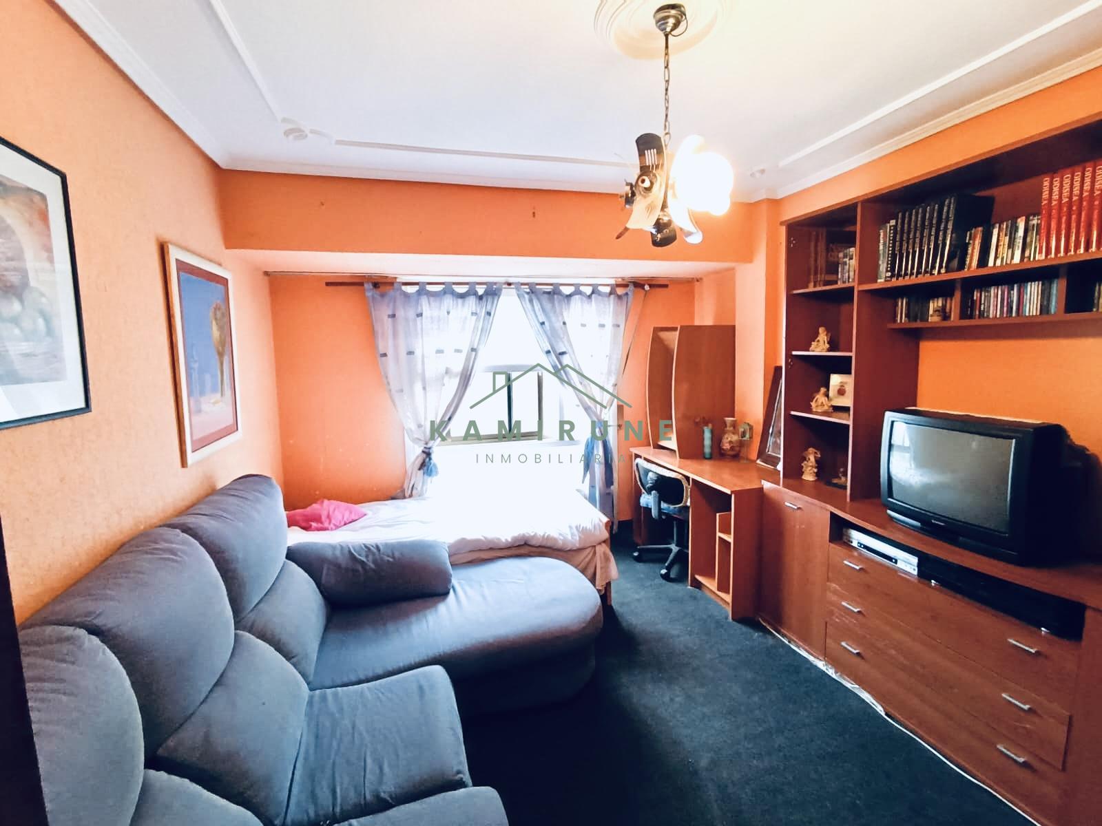 For sale of flat in Portugalete