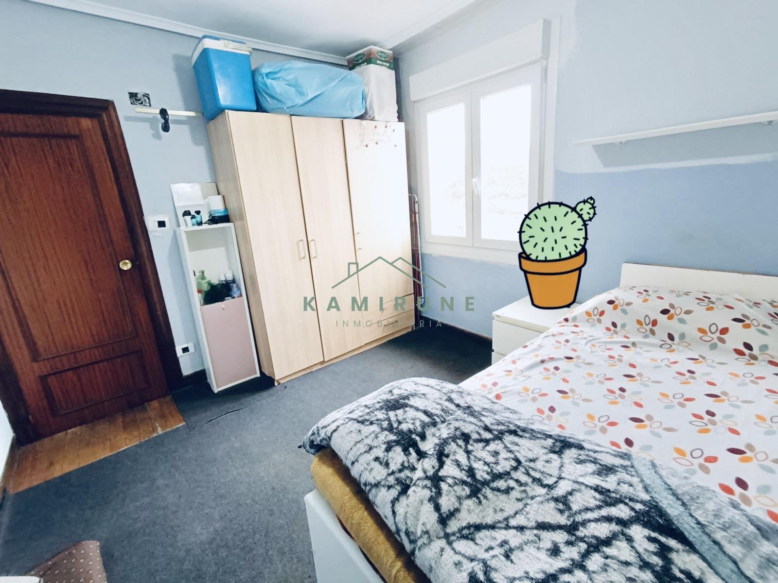 For sale of flat in Portugalete