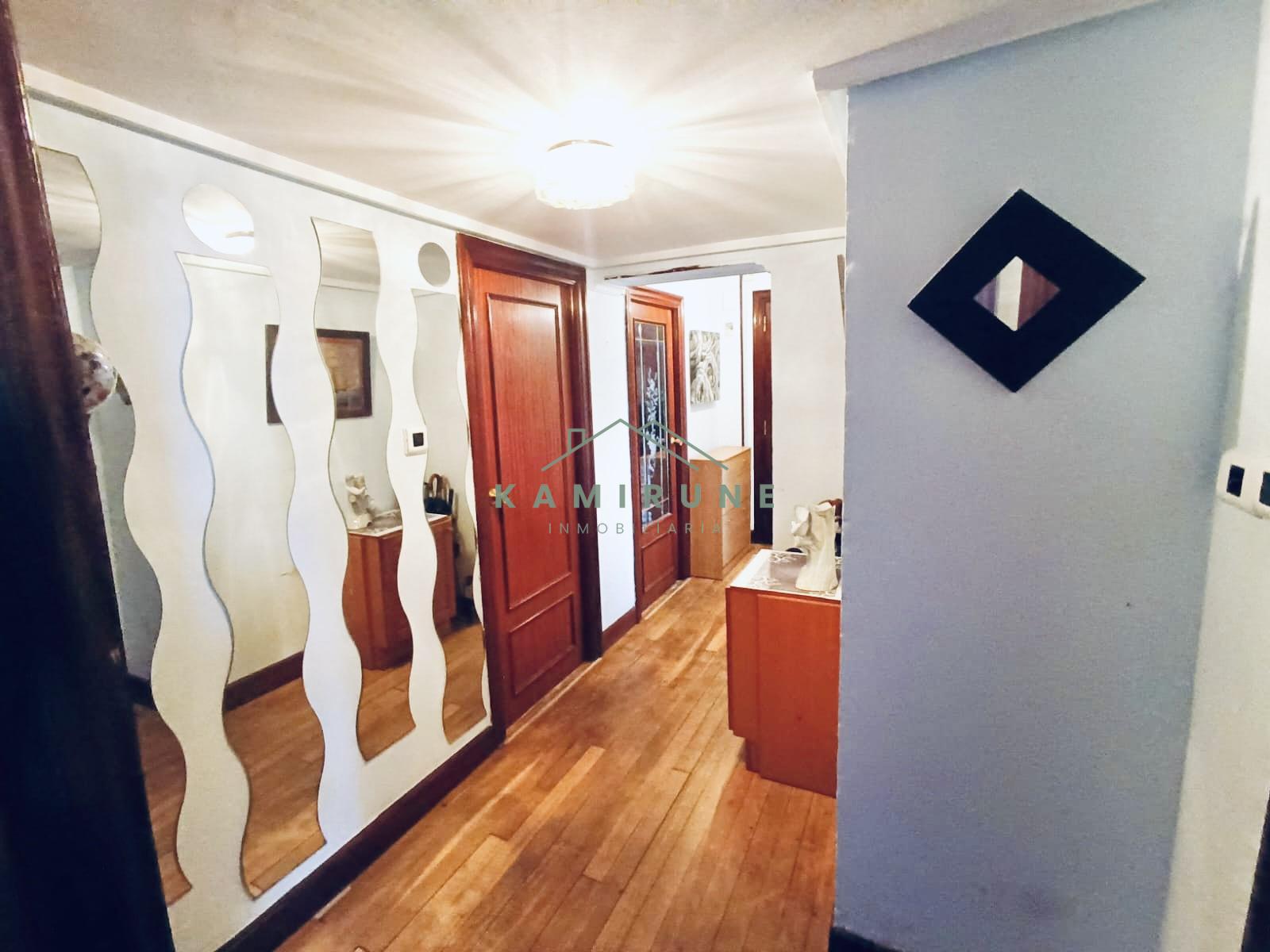 For sale of flat in Portugalete