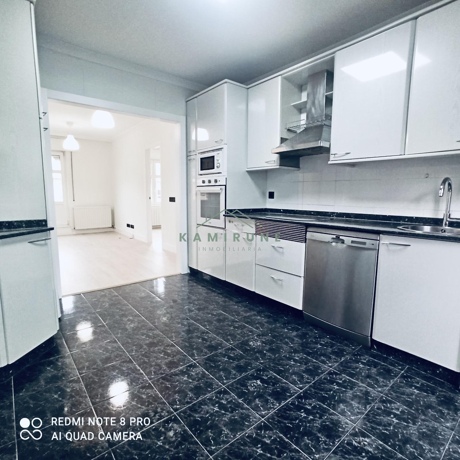 For sale of flat in Bilbao