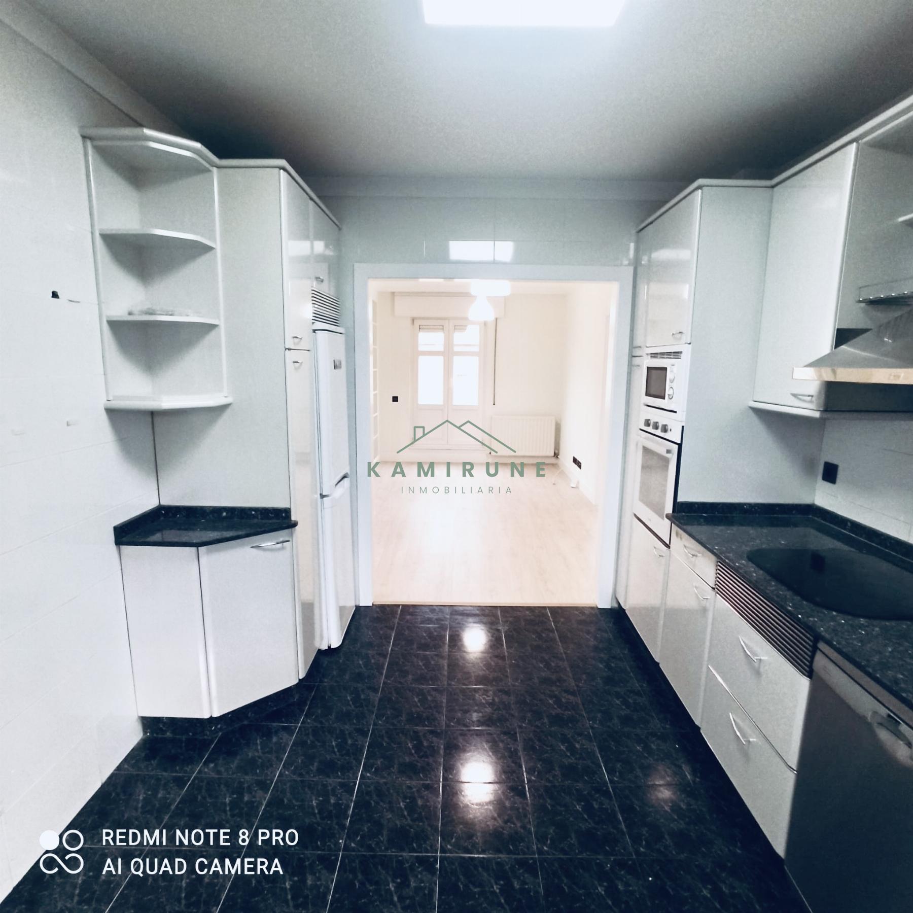 For sale of flat in Bilbao