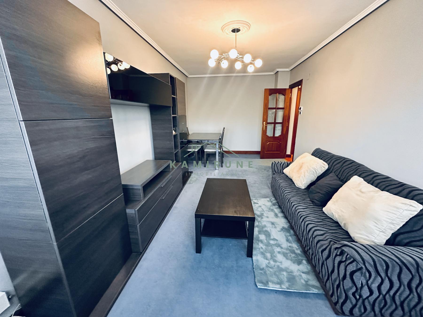 For sale of flat in Basauri