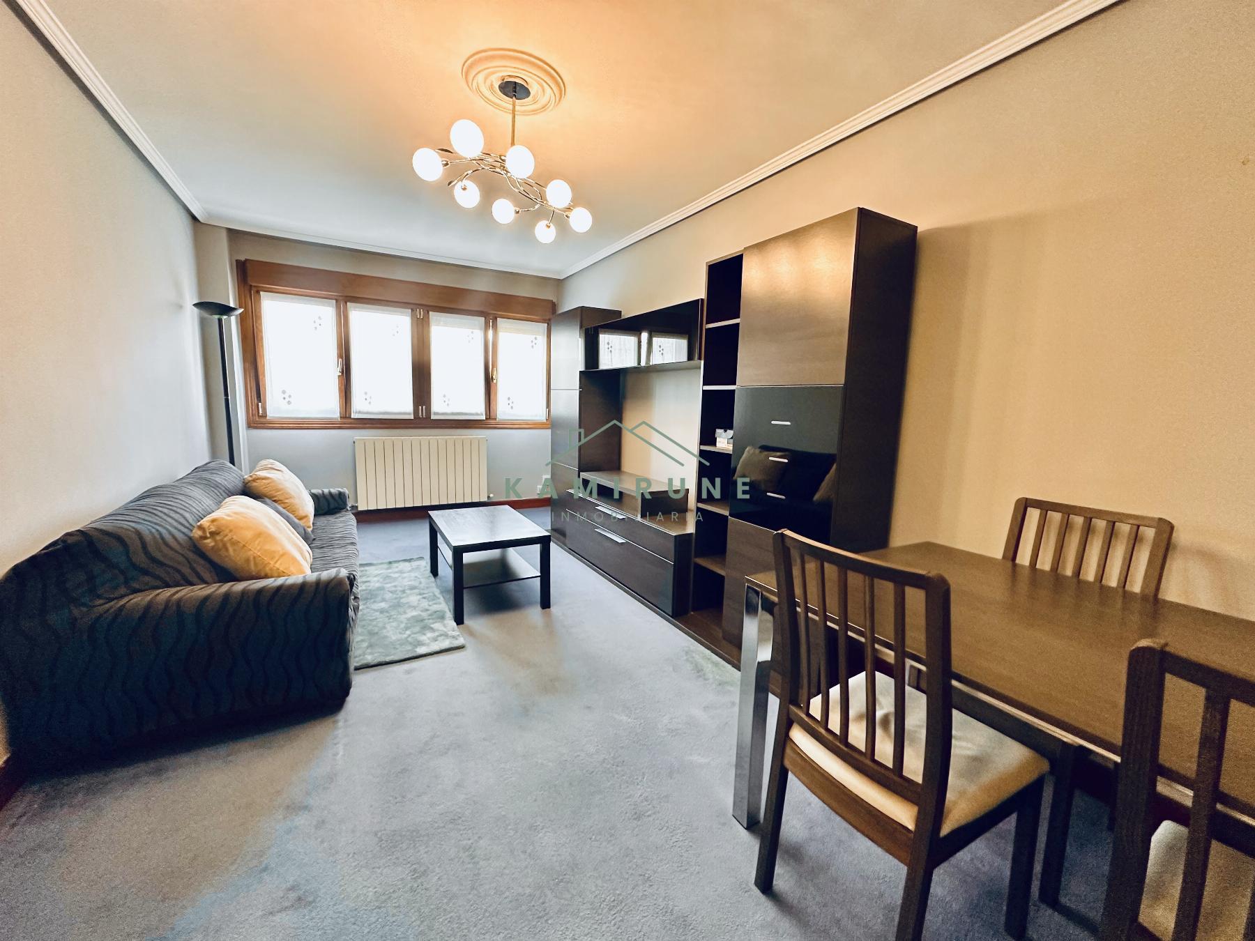 For sale of flat in Basauri