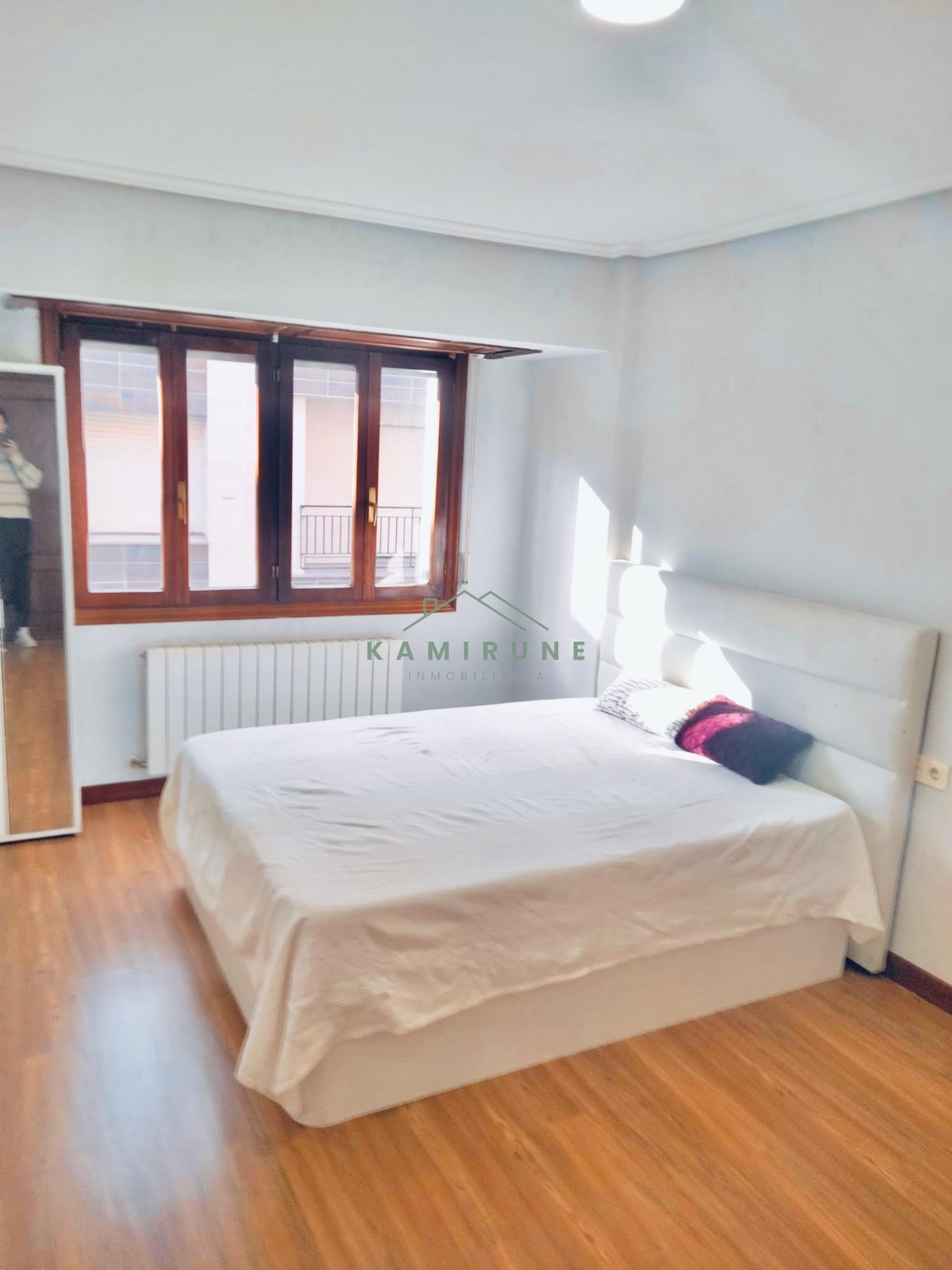 For sale of flat in Portugalete