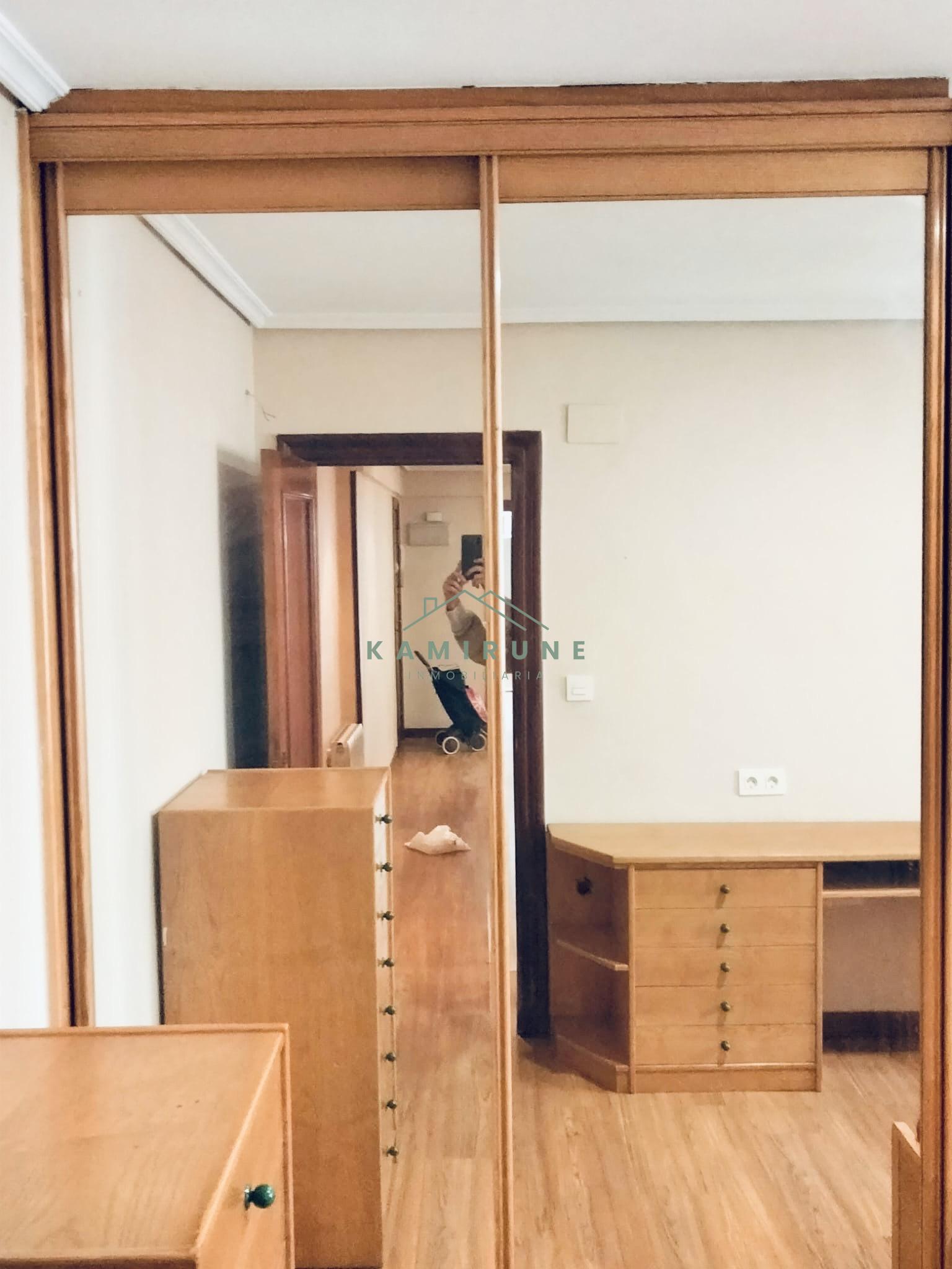 For sale of flat in Portugalete