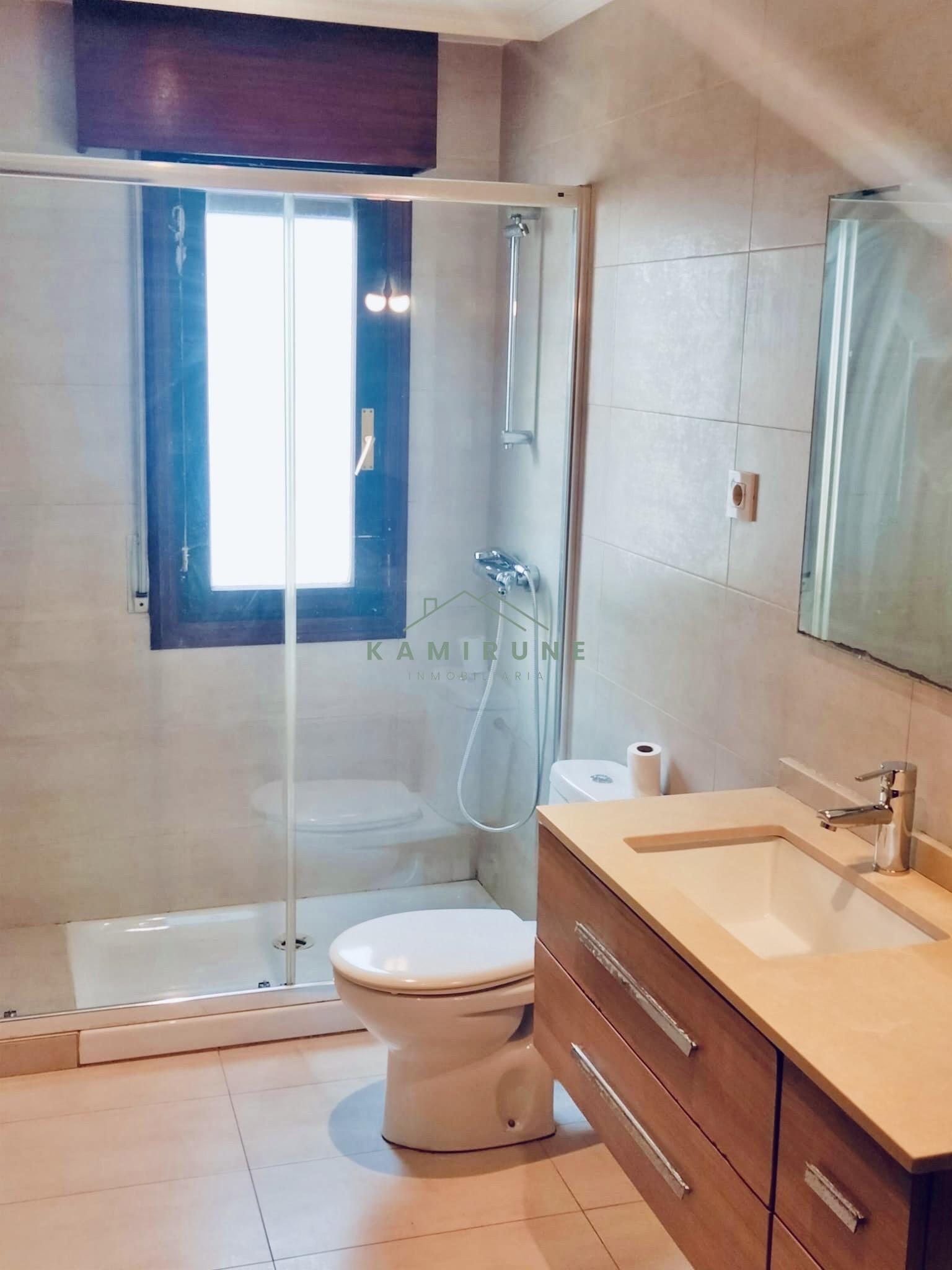 For sale of flat in Portugalete