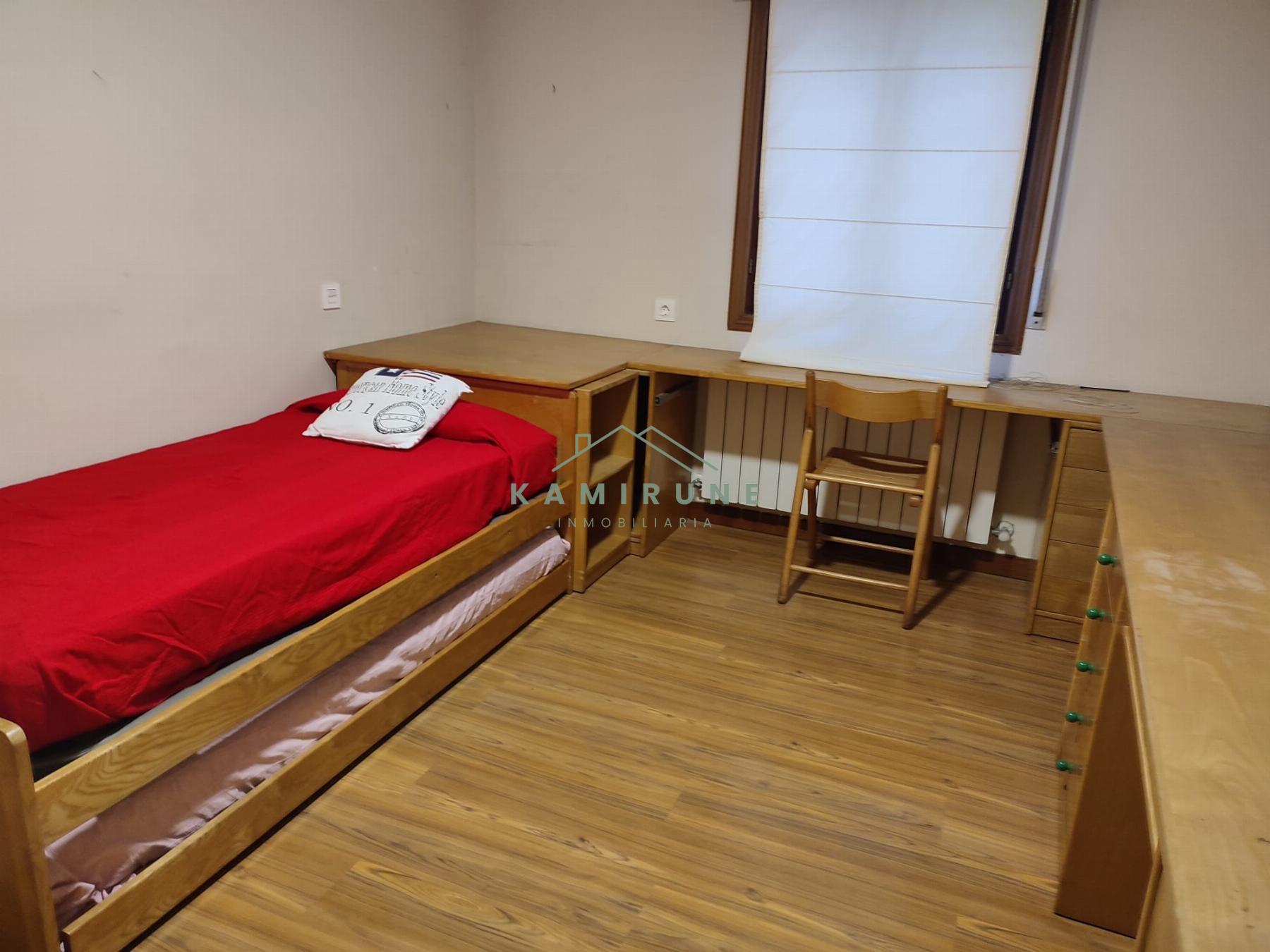For sale of flat in Portugalete