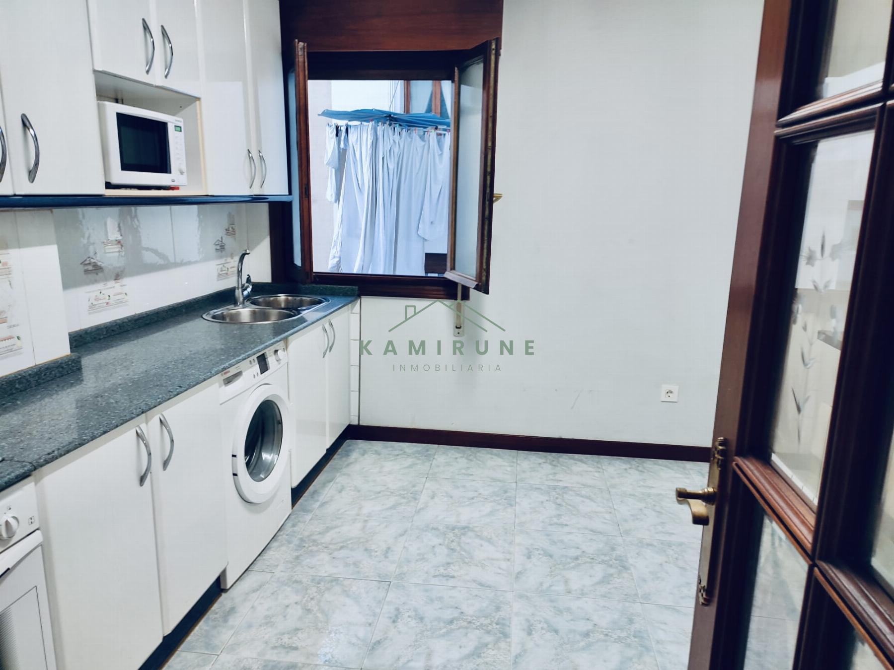 For sale of flat in Portugalete