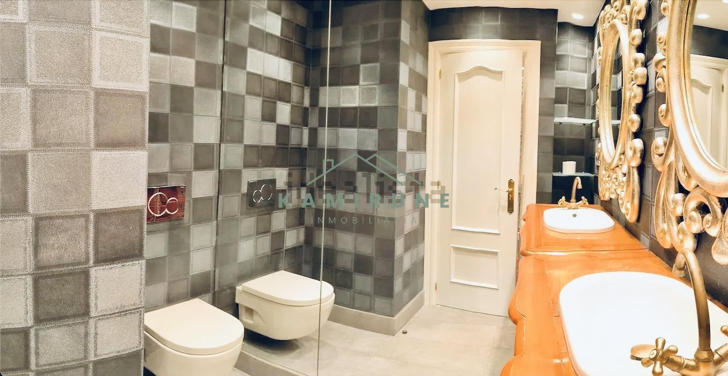 For sale of flat in Bilbao