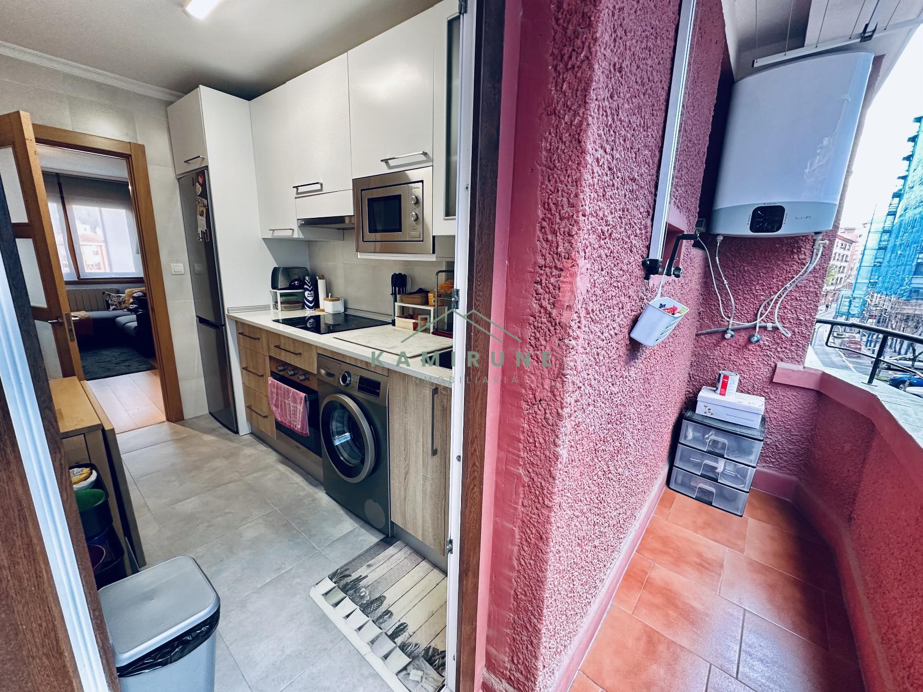 For sale of flat in Bilbao