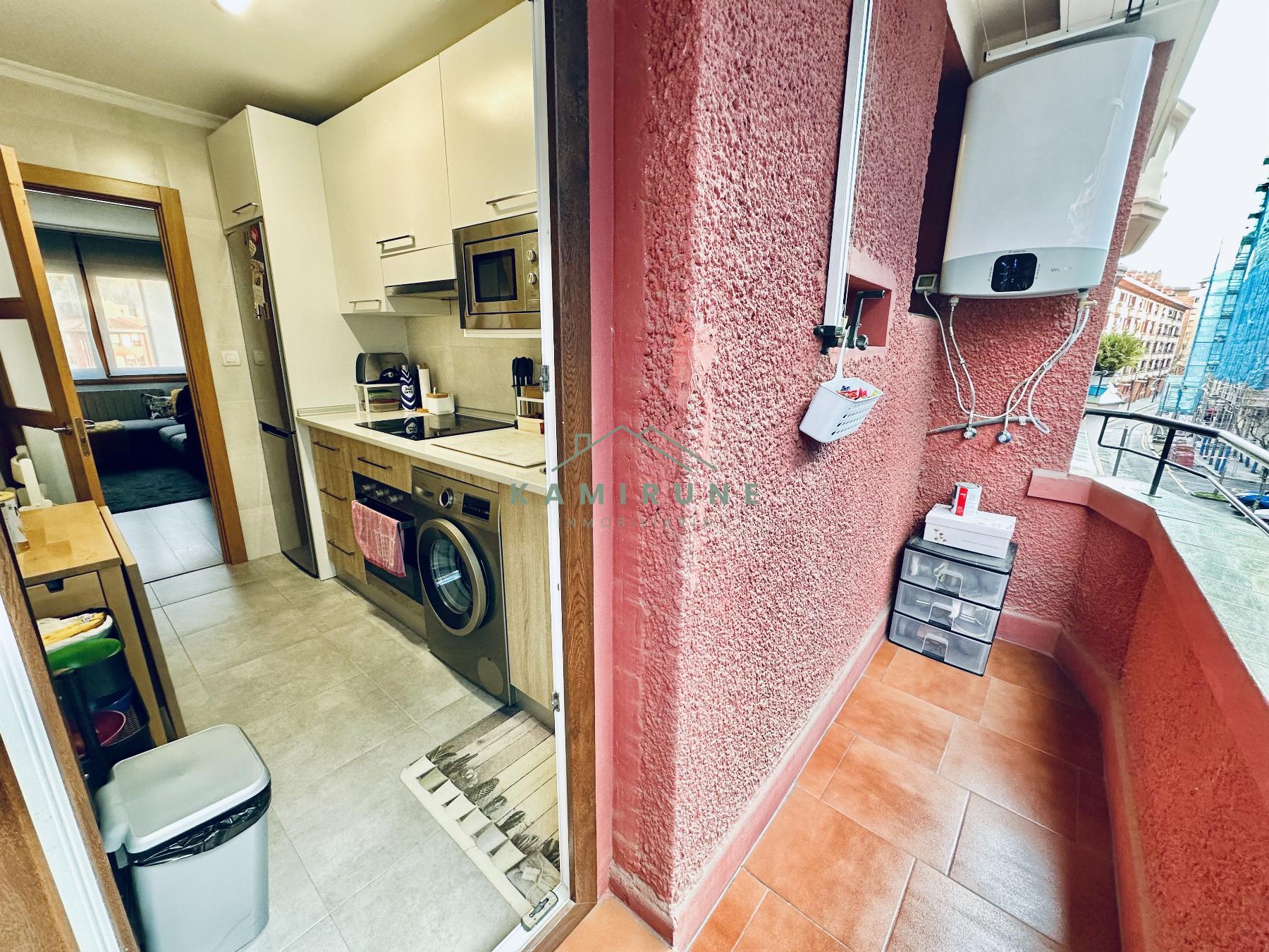 For sale of flat in Bilbao