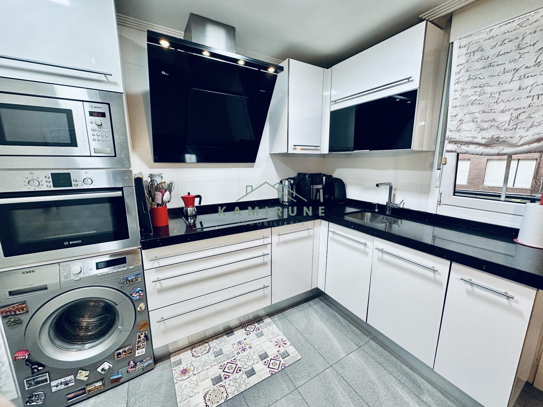 For sale of flat in Bilbao