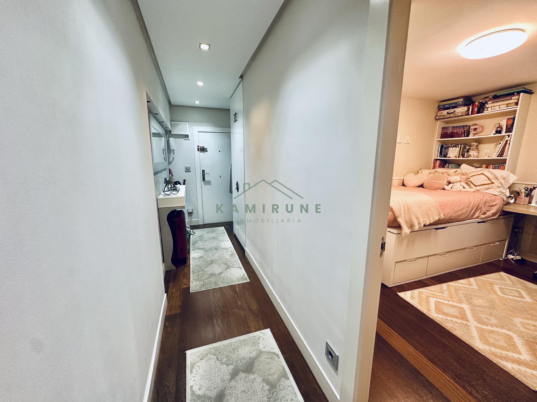 For sale of flat in Bilbao