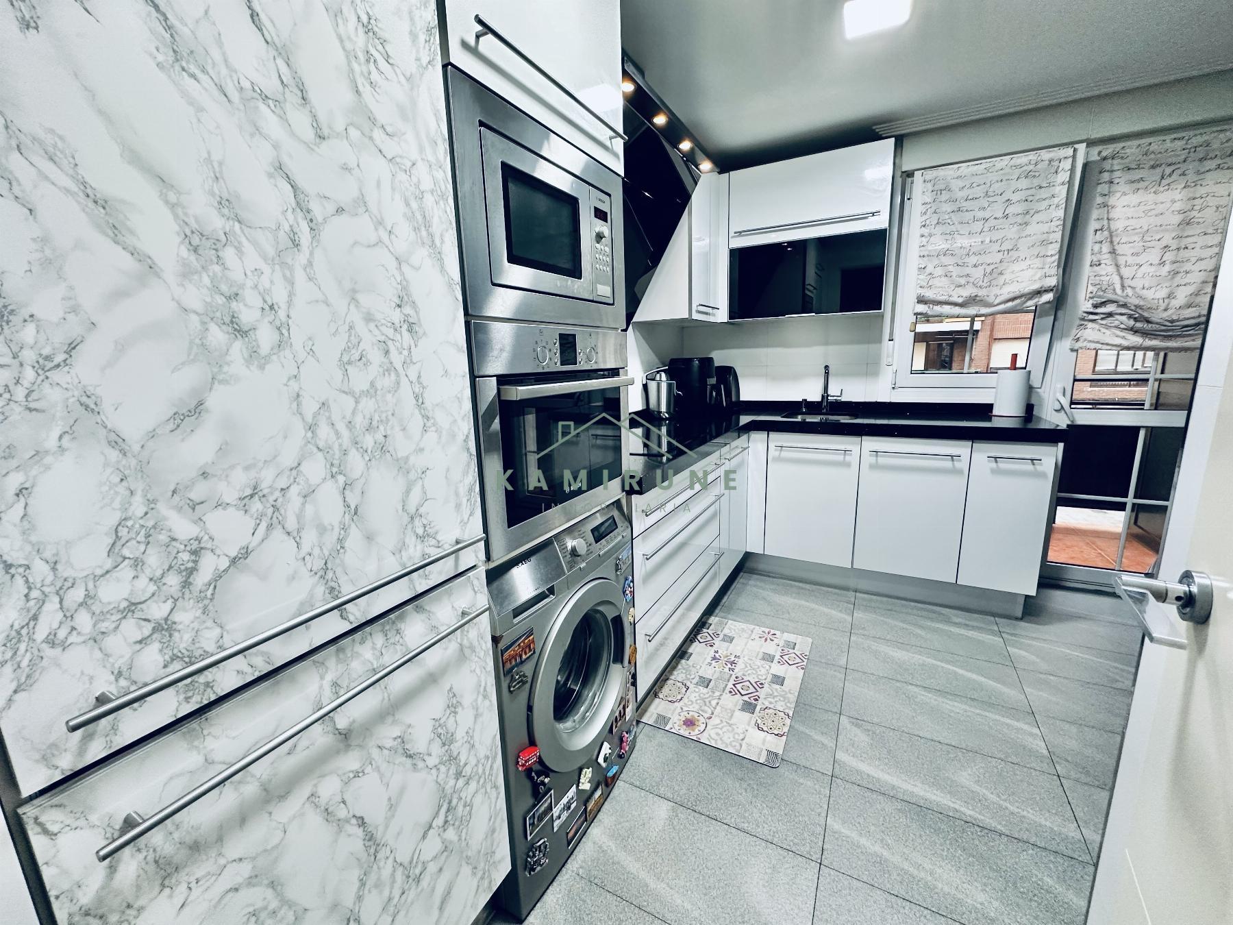 For sale of flat in Bilbao