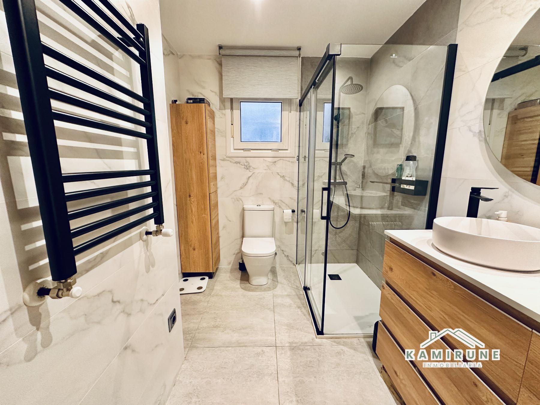 For sale of flat in Portugalete